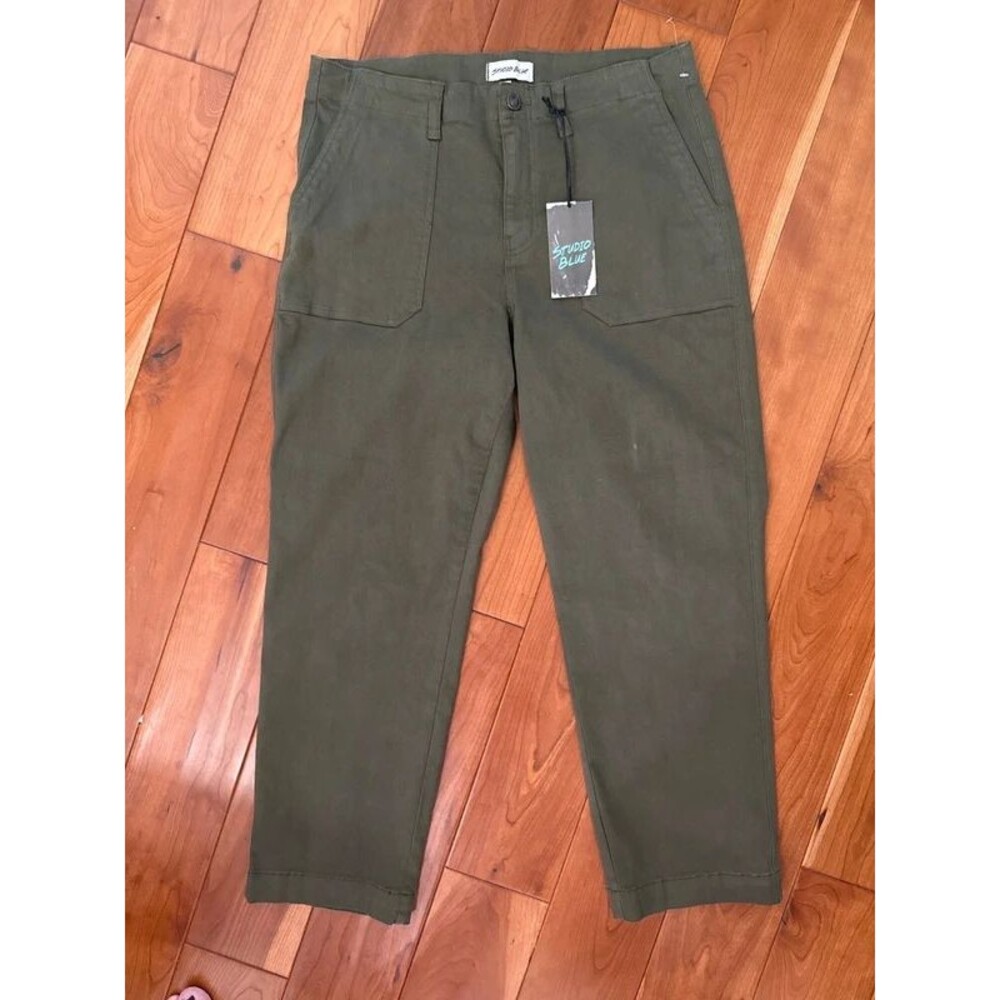 Studio Blue olive pants size 31